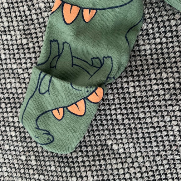 Carters Infant Boys 3 Piece Pajama Ensemble Size NB - Picture 9 of 16